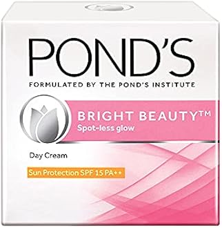 Pond'S Bright Beauty Spf 15 Day Cream 50 G, Non-Oily, Mattifying Daily Face Moisturizer - With Niacinamide To Lighten Dark Spots For Glowing Skin