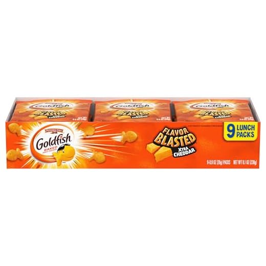 Goldfish Flavor Blasted Xtra Cheddar Cheese Crackers, Baked Snack Crackers, 0.9 Oz On-the-Go Snack Packs, 9 Count Tray