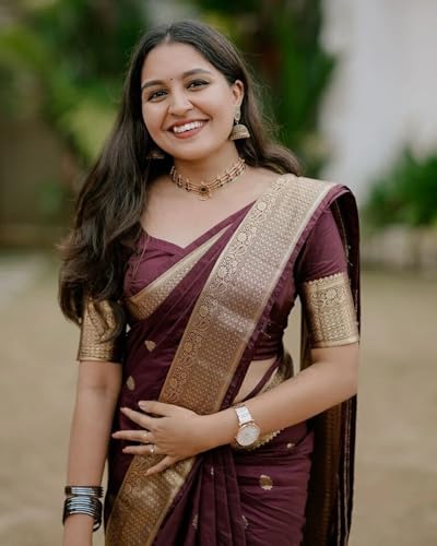 Image of SGF11 Women's Kanjivaram Soft Silk Saree With Blouse Piece