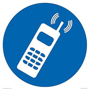 S30 Schild mit Aufschrift „Use a mobile phone“, 300 x 300 mm