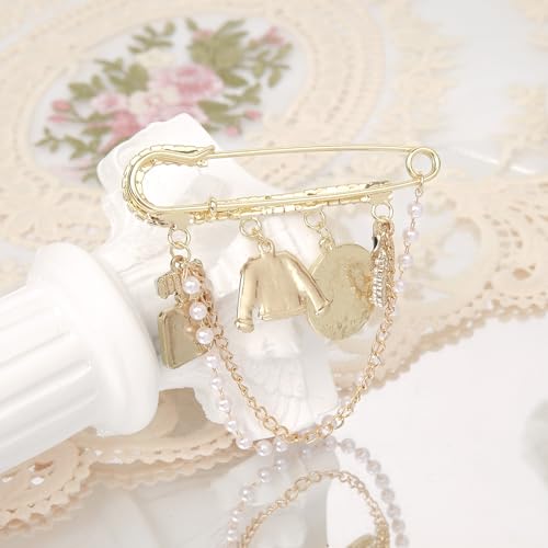 Image of Fashion Pearl Four Leaf Clover Brooch Number 5 Vintage Rhinestone Camellia Brooches Pins for Women Wedding /Bouquet /Banquet Jewelry (Pearl Brooch Pin)(Heart Brooch)