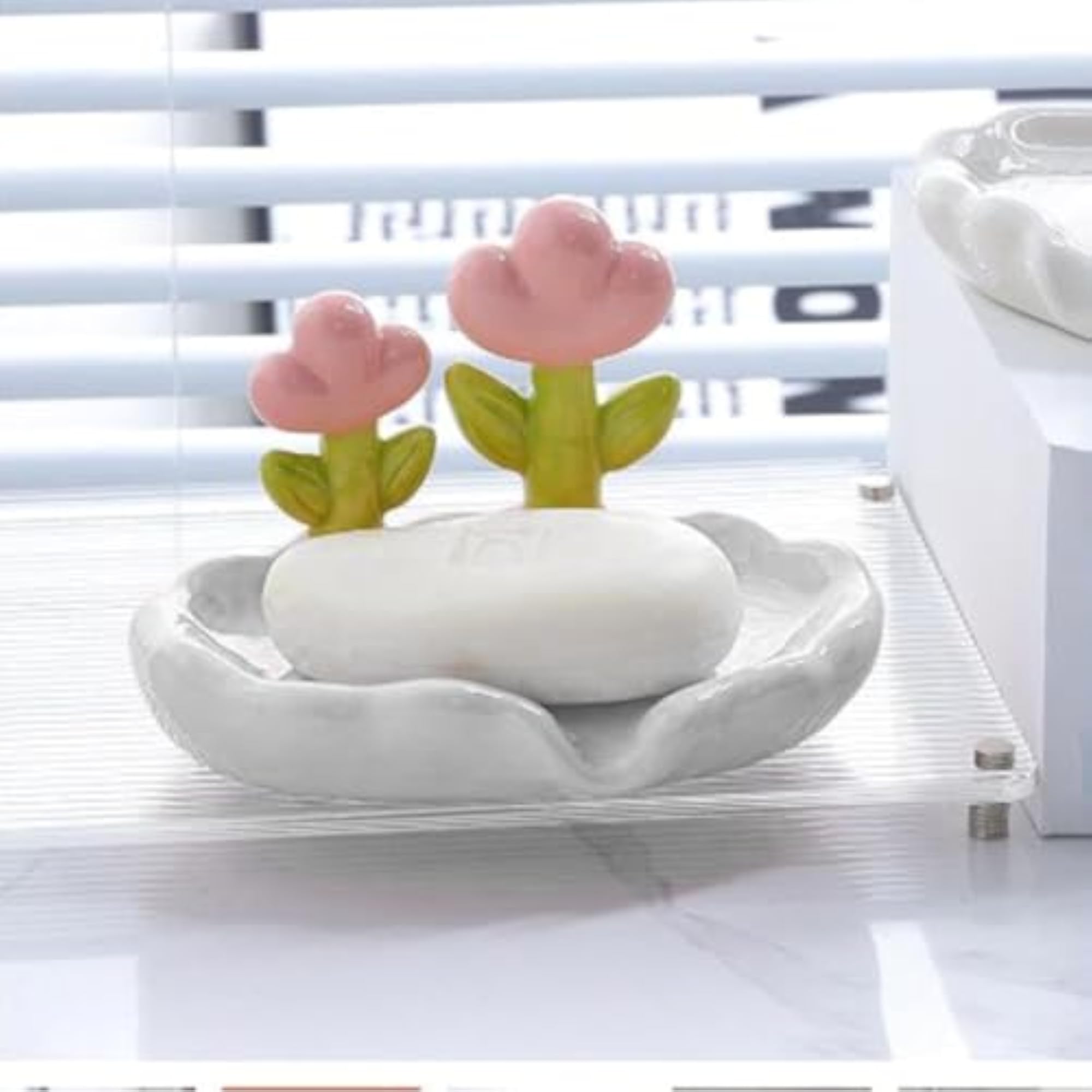 Stylish Ceramic Flower Soap Dish Container