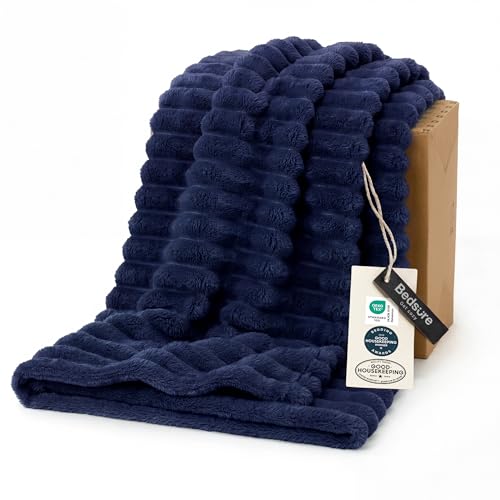 Bedsure Navy Blue Fleece Blanket for Couch