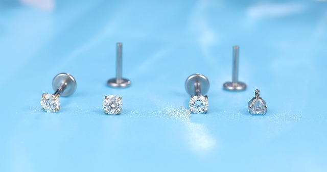 limerencia 18G titanium traguspiercing, 2 stuks medische lippiercing