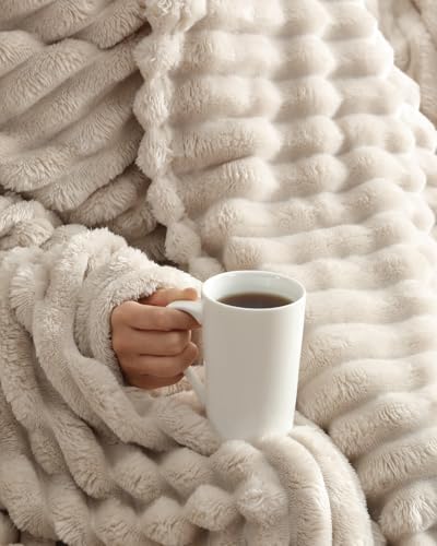 Super Soft Fleece Blanket Queen Size - Fleece Throw Blanket - 90x90, Cream — view 4