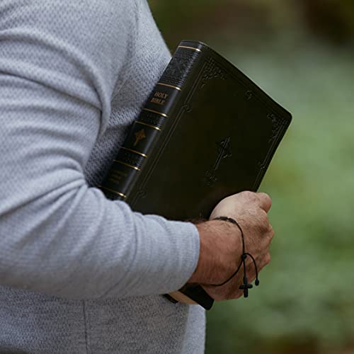 Nabre, New American Bible, Revised Edition, Catholic Bible, Large Print Edition, Leathersoft, Black,