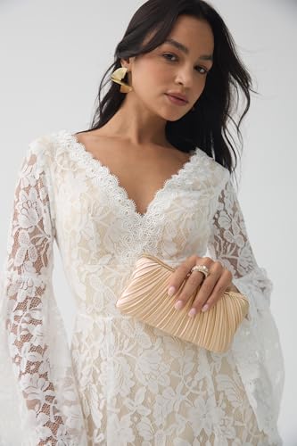 Image of Fashion Women's Evening Bags, Gold Silk Luxury Handbags with Chain Stylish Purses for Wedding Party