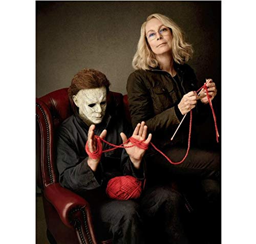 Halloween Jamie Lee Curtis as Laurie Strode knitting with Michael