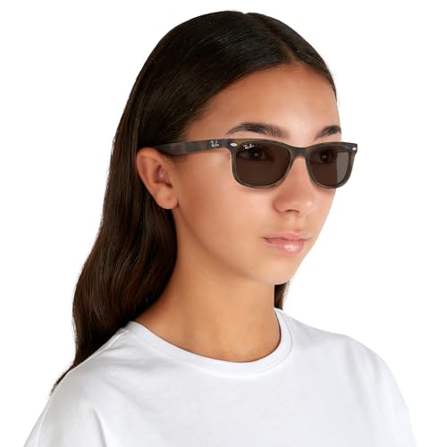 Image of Ray-Ban unisex-child Rj9052s New Wayfarer Square Sunglasses