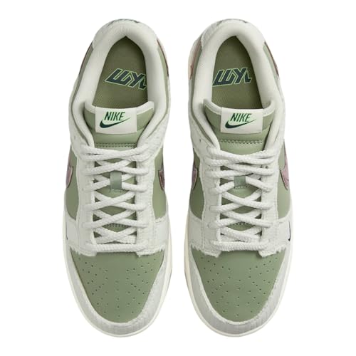 Image of Nike Men's Dunk Low Retro Shoes