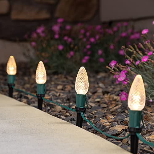Holiday Lighting Outlet Christmas Light Stakes | Universal 5-Inch Outdoor Light Stakes For C9 Or C7 Light Sockets | Improved Break-Resistant Design | For Use On Lawn Or Pathway | Pack Of 25 #TOP2