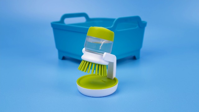 Joseph Joseph Wash&Drain Bacinella per Lavare i Piatti con maniglie e tappo di scarico, 9 litri - bianco/verde