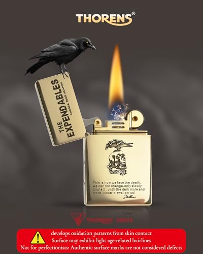 Encendedor mecánico clásico de bronce grabado Thorens miniatura 3