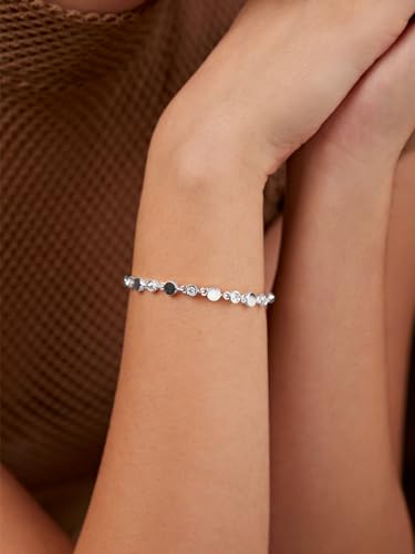 Image of MINUTIAE Adjustable Stylish Dazzling Party Bling Stackable Bracelet for Women