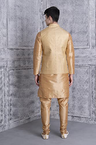 Image of Ethluxis Men's Silk Blend Kurta Set