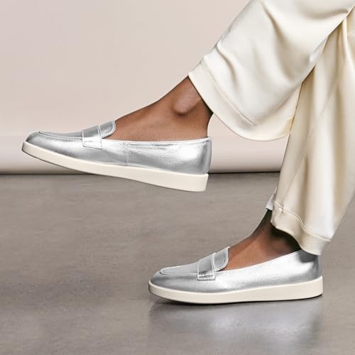 Image of Naturalizer Karis Loafers