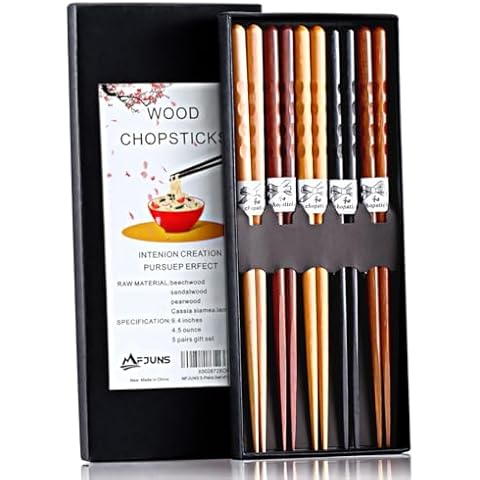 MFJUNS 5-Pairs Reusable Set of Chopsticks, Natural Wood Chopstick and Minimalism Japanese Chopsticks Non-slip Design 8.8 Inch/22.5cm Gift Set Cover
