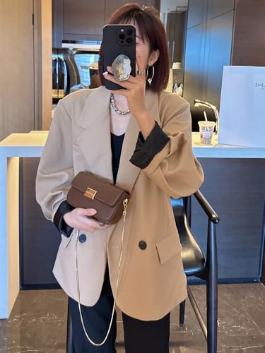 Image of Women's chain crossbody small square bag, fashionable designer mini shoulder bag, women's mobile wallet