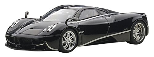 AUTOart 58209 1/43 - Pagani Huayra Black w/Silver Stripes