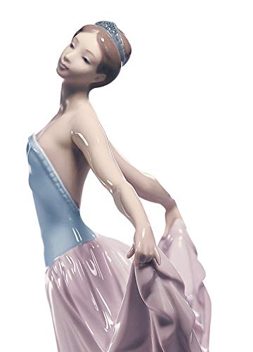 LLADRÓ Glossy Porcelain Ballerina Figure. Decorative Porcelain Dencer Woman Figurine. - Image 4