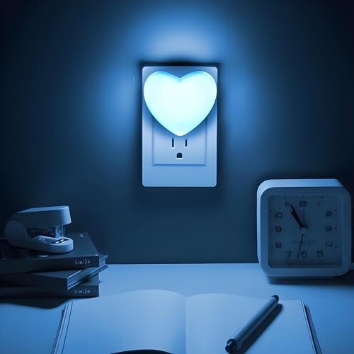 Luz nocturna LED con sensor de luz azul en forma de corazón miniatura 6