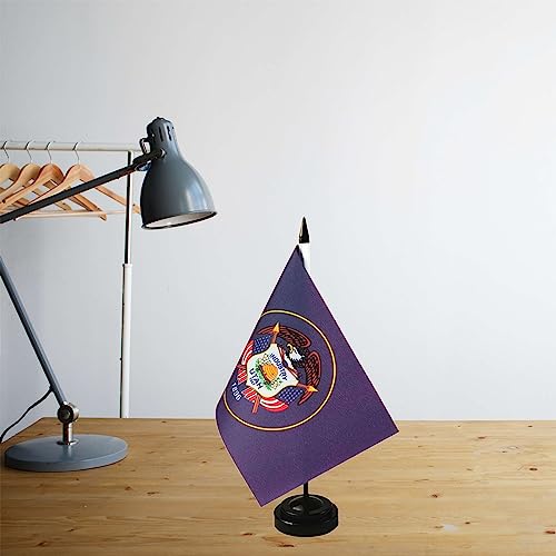 Pacote com 2 bandeiras de mesa dos EUA e Utah, 1 bandeira de mesa de Utah, 1 bandeira de mesa americ
