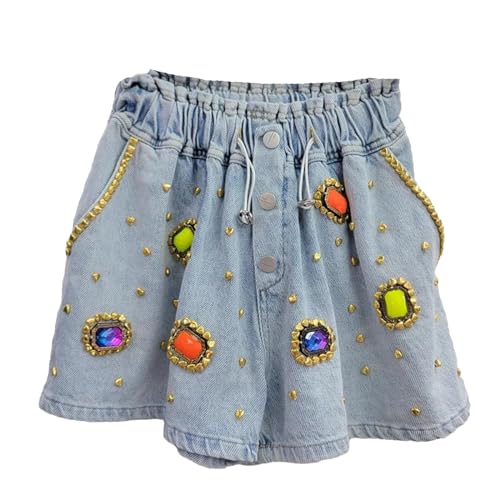 Short en jean sexy pour affiner la taille avec sa coupe jambes larges de bureau