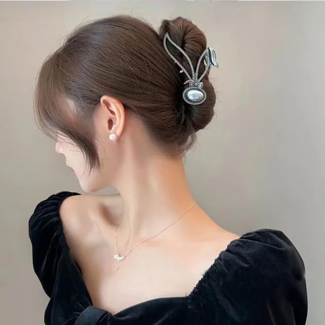 Image of Diversa Rhinestone Golden Claw Clip, Embellished Korean Clutcher, Non- Slip Metal Claw Clip for Girls, Fancy Clutcher for Women, Pack of 1 (Rabbit Ear)
