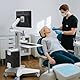 BEWISER Medizinischer Rollwagen Monitor Halterung Mobiles Podium, Mobiler Laptopwagen Robuste Basis, Computertisch Trolley für Zahnklinik, Krankenpflege,PC Workstation