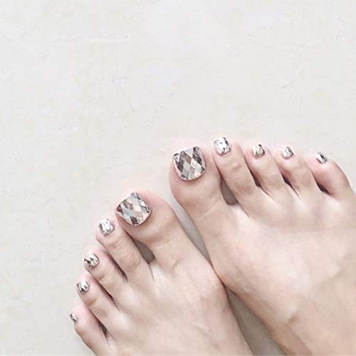 最安値 人気 毎日変身 24枚 足用 偽の爪ぼかし 可愛い優雅ネイル シルバー 偽の爪の価格比較