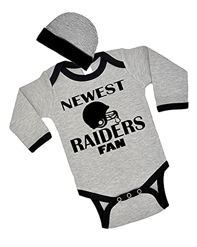 Image of PandoraTees Short Sleeve Bodysuit and Cap, Fan
