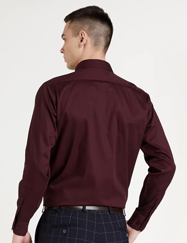 Image of Amazon Brand - Symbol Men's Solid Cotton Formal Shirt | Plain | Full Sleeve - Regular Fit (Available in Plus Size) (Wine + Bottle Green 42) (Combo Pack of 2)
