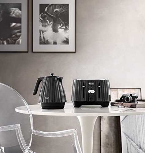 De'Longhi Ballerina Toaster, 4 Slot Toaster, Reheat, 5 Browning Settings, Defrost and Cancel Functions, Pull Crumb Tray, CTD4003.BK, 1800W, UK PLUG, Black