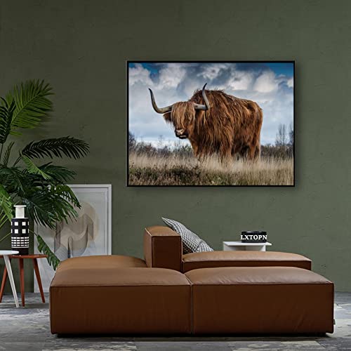 Cuadro de vaca de las Highlands para transformar paredes vacías con arte nórdico 4