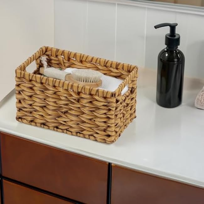 Wicker Baskets, Wicker Storage Baskets for Organizing Shelves, Waterproof Plastic Rattan Wicker Baskets for Storage, Woven Pantry Baskets, 2-Pack