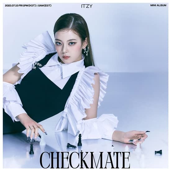 Miniatura 6 de ITZY CHECKMATE 5th Mini Album 5 Cover SET 1p Mini Folding Poster On Pack68p Photo Book2p Photo Card1p Lyric Paper1ea StickerTracking Sealed