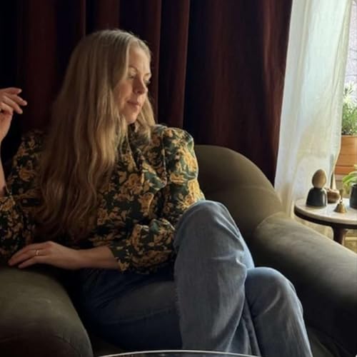 In The Here And Now With Jessica Bond Podcast Por arte de portada