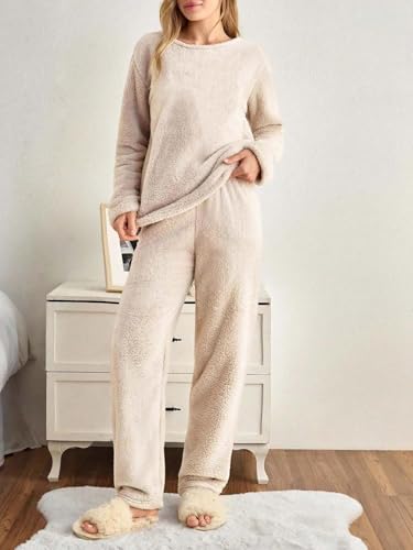 Image of KOTTY Women's Fleece White Winter Cord Set | Cozy Track Suit with Sweatshirt & Pants | Perfect for Airport & Jogging Look
