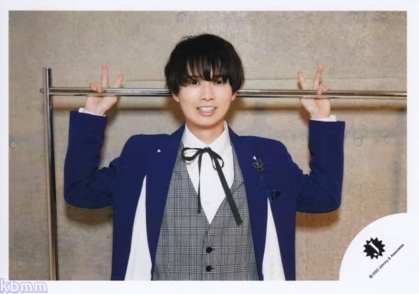 Amazon.co.jp: HiHi Jets 公式 生 写真（井上瑞稀）STG00045
