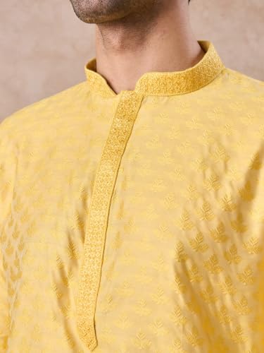 Image of Manyavar Men's Viscose Blend Digital Leaf Print Kurta Set (2pcs)