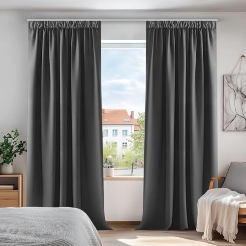 Deconovo Lot de 2 Rideaux Chambre Garcon Thermique Anti Froid Porte Fenetre Rideaux Balcon Cuisine Intérieur Galon Fronceur Gris Foncé 140x245cm