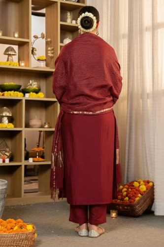 Image of Klosia Women Embroidery Solid Straight Kurta and Pant Set with Dupatta