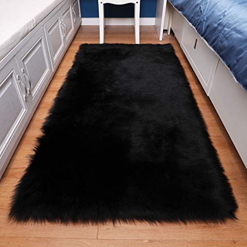 Levoberg - Alfombra de piel de oveja sintética súper suave, pelo sintético de piel de oveja larga lavable a máquina para dormitorio, salón, S, color negro