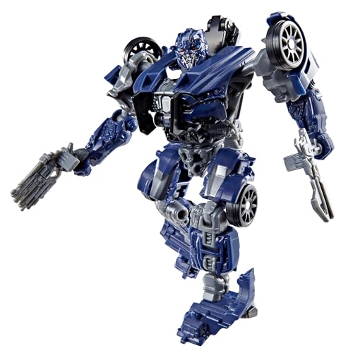 Transformers Studio Series The Last Knight Barricade Deluxe Class 4.5-Inch Converting Action Figure, Robot Toys for Ages 8+