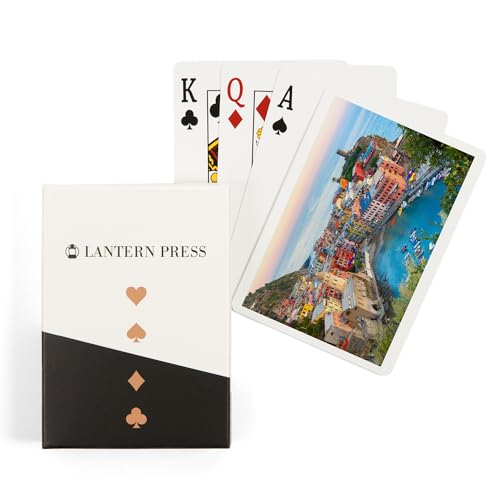 Lantern Press Vernazza Fishing Village naipes póker 52 cartas