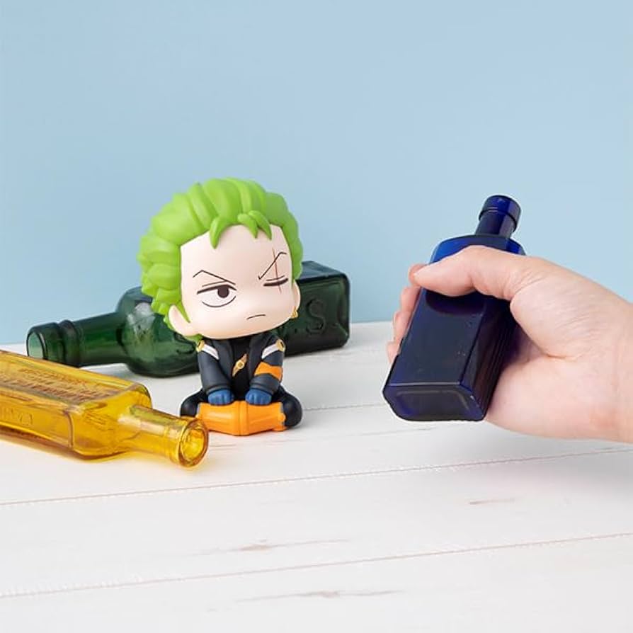 Amazon.co.jp: るかっぷ ONE PIECE ロロノア・ゾロ 未来島Ver. 完成品