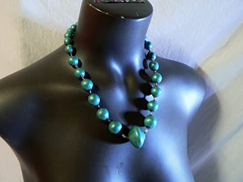 Collier bleu turquoise princesse : le cadeau idéal en perles céramique