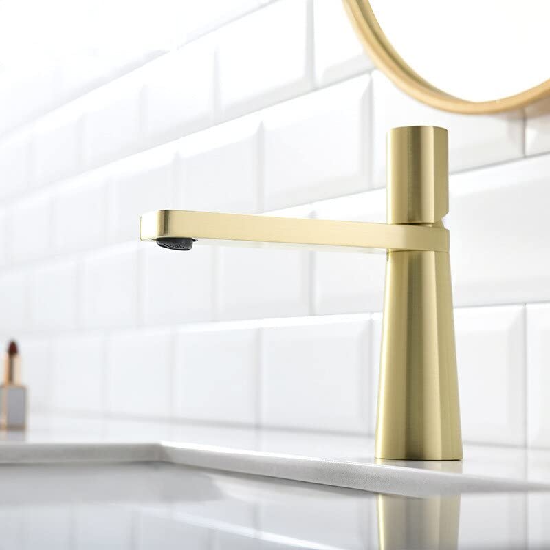 Robinetterie en laiton fin avec finition or brossé durable pour vasque