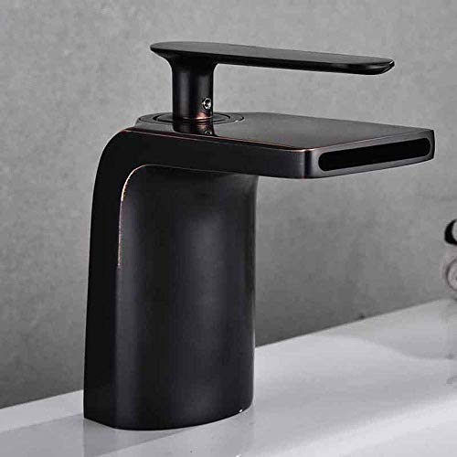 Robinets de bain de forme creuse cascade pour en finir avec le calcaire