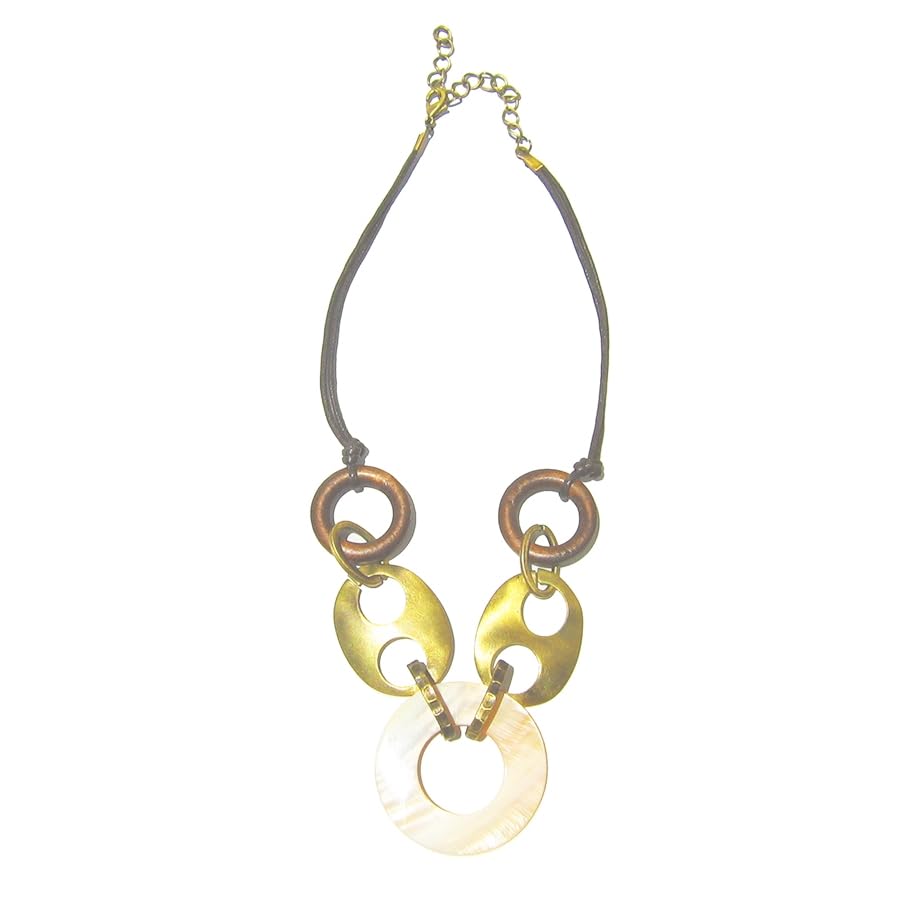 Collier Ethnique Yara en Nacre et Bois d'Artisanat Finition Dorée